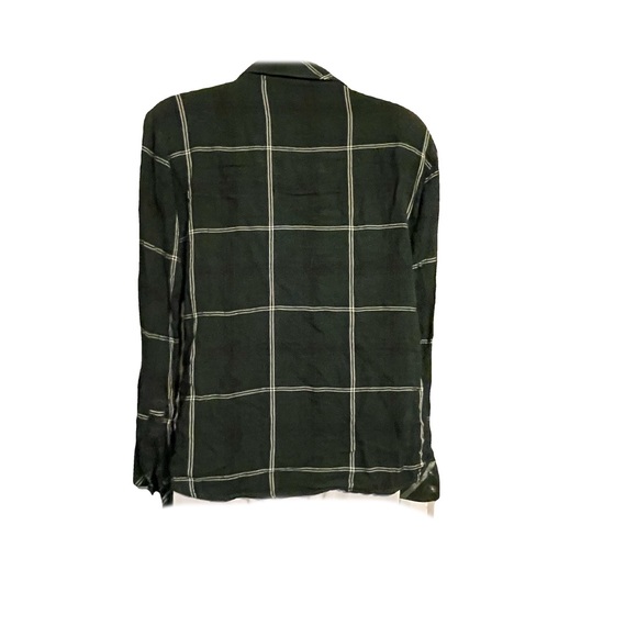 Green Flannel lightweight with real front pockets - Picture 2 of 5